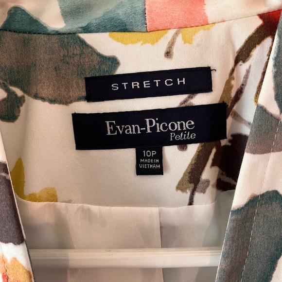 Gorgeous Blazer - great for Spring and Summer! - Picture 3 of 5